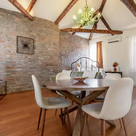 Apartment Duomo With Canal View